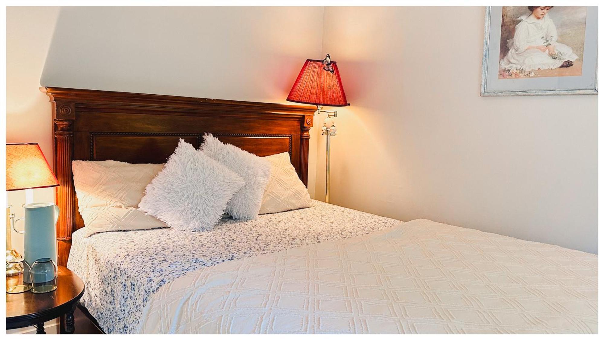 The Stays - Private Cozy 1 Bhr Apt On Main Floor Toronto Exterior photo